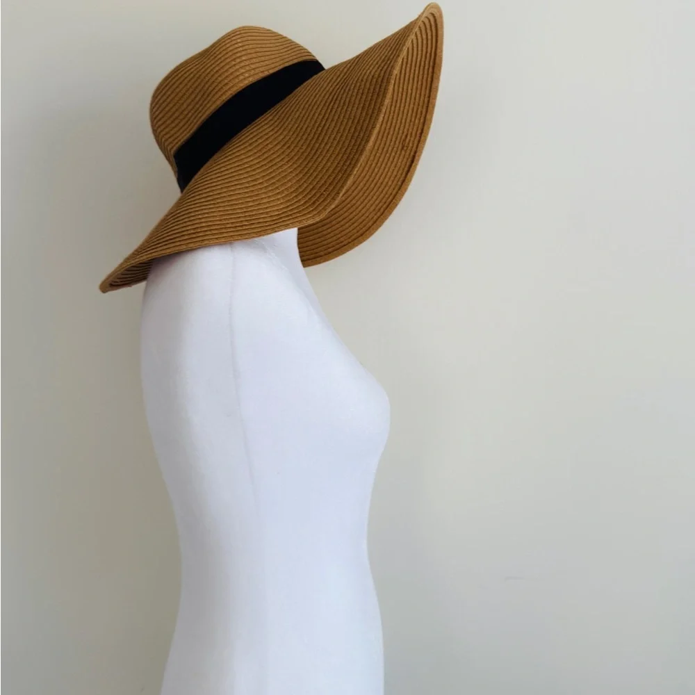 Women’s Wide Brim Hat. Tan with Black Grosgrain Ribbon. Packable. One Size.
